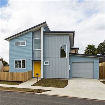 Casas pré-fabricadas com painel sanduíche de vários andares